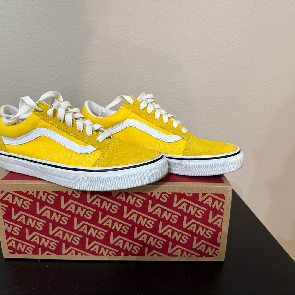 Vans Old Skool Yellow Sneakers - Picture 3 of 5